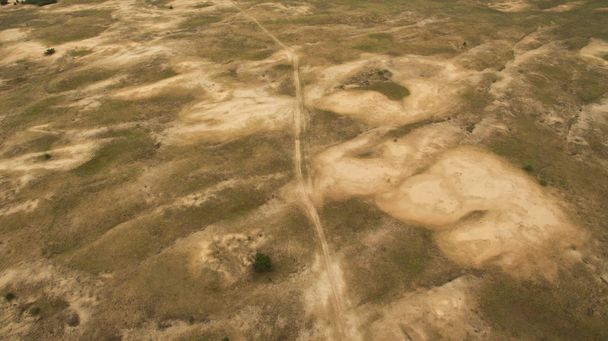 Hermoso paisaje de arena desierto fotografía aérea
 - Foto, Imagen