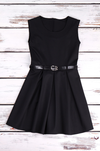 Chicas elegante vestido de algodón negro
. - Foto, Imagen