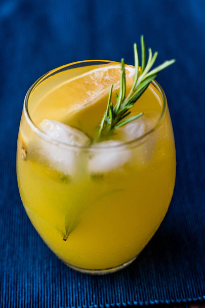 Meyer Lemonade with Rosemary and Vodka - Photo, image
