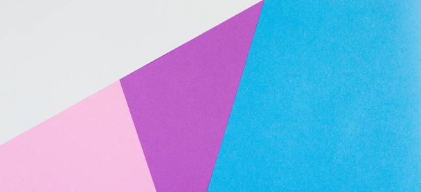 Fondo de papel geométrico abstracto. Colores azul, rosa y púrpura
 - Foto, imagen