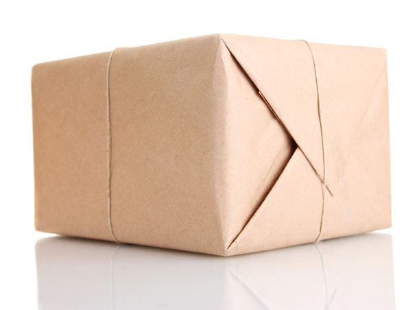 parcel box with kraft paper, isolated on white - Fotografie, Obrázek