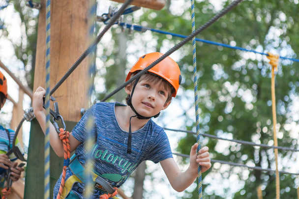 high wire park, rope course, obstacle course. - Φωτογραφία, εικόνα