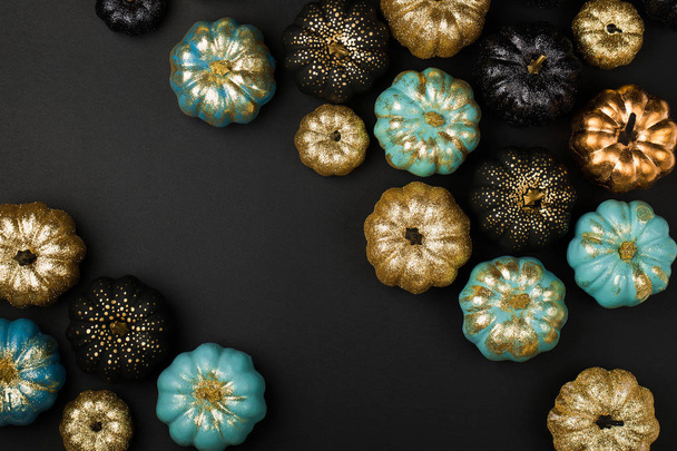 Shiny gold and blue Pumpkins with spiders - Zdjęcie, obraz