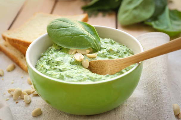 tasty spinach sauce - Fotó, kép