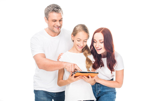 family using digital tablet - Zdjęcie, obraz