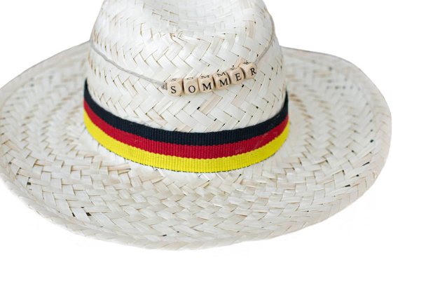 slaměný klobouk, izolované na bílém - Fotografie, Obrázek