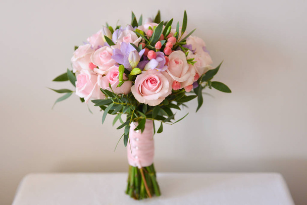 gentle pink bouquet of the bride - Fotografie, Obrázek
