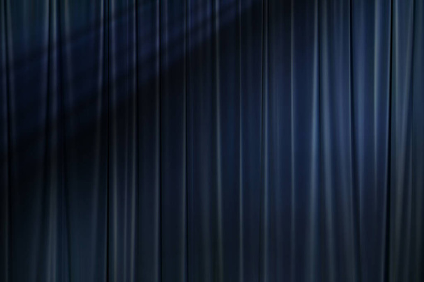 темна тінь в синій тканинній завісі в театрі
 - Фото, зображення