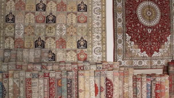 tureckie dywany jedwabne - Materiał filmowy, wideo