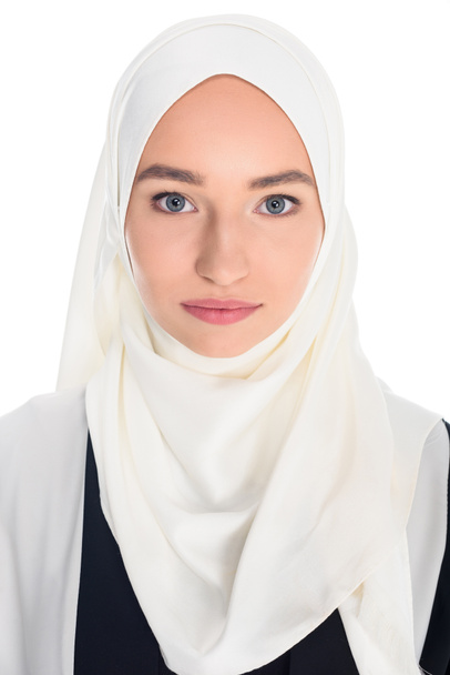 мусульманська жінка в хіджабі
 - Фото, зображення