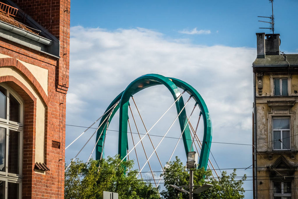 Universitätsbrücke in Bydgoszcz - Foto, Bild
