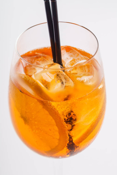summer cocktail in glass - Foto, Bild