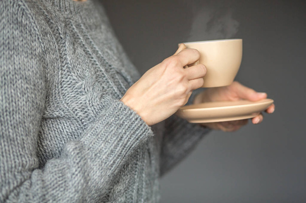 Woman drinking hot coffee - Fotografie, Obrázek