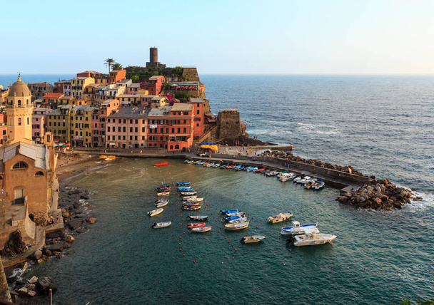 Coucher de soleil Vernazza, Cinque Terre
 - Photo, image