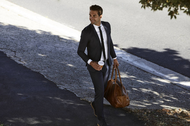 businessman in suit with bag  - Zdjęcie, obraz