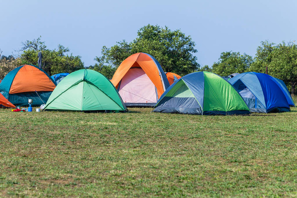 Kamp çadır düzine açık havada - Fotoğraf, Görsel