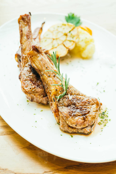 Grilled lamb meat chop steak - Valokuva, kuva