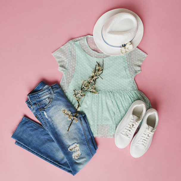 Flat Lay Shot Of Clothing And Accessories - Foto, Imagem
