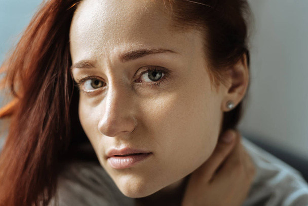 Portrait of an unhappy young woman - Fotografie, Obrázek