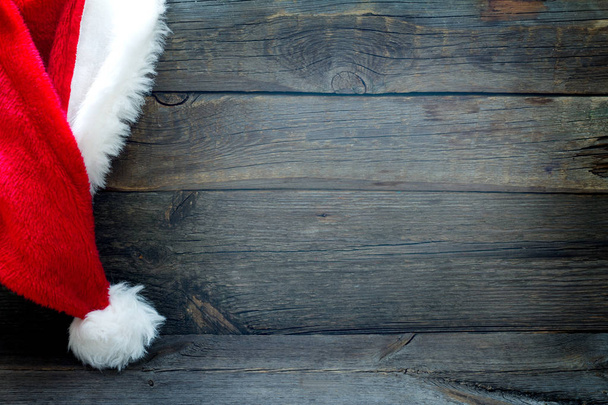 Santa Claus şapka vintage kurulları ile Noel arka plan - Fotoğraf, Görsel