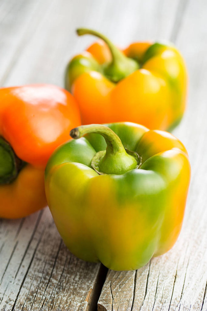 Multicolored bell pepper. - Foto, Bild