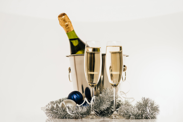bottle of champagne and wineglasses - Fotografie, Obrázek