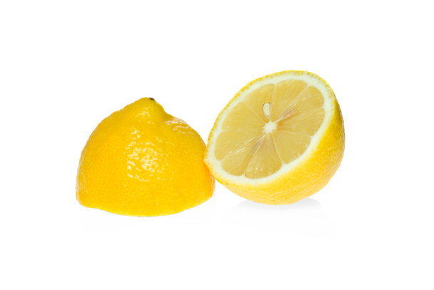 Deux moitiés de citron
 - Photo, image
