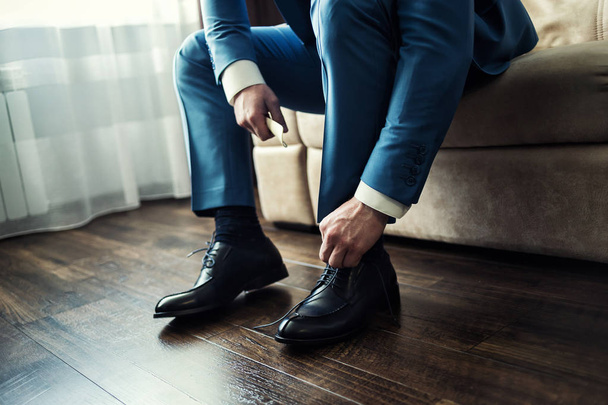 άνθρωπος επιχειρηματίας μόδα, ανδρικά αξεσουάρ, ρούχα παπούτσια, ΠΟΛΙΤΗ - Φωτογραφία, εικόνα
