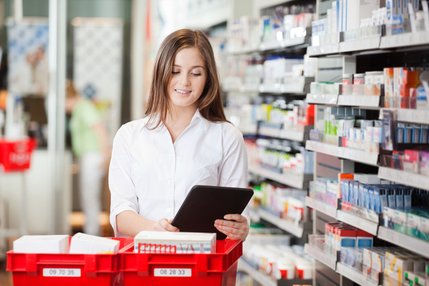 Pharmacist With Digital Tablet - Foto, imagen