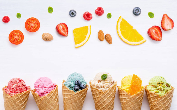 Various of ice cream flavor in cones blueberry ,strawberry ,pist - Zdjęcie, obraz
