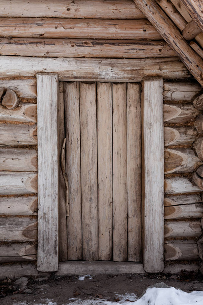Front view of the log house - Foto, immagini