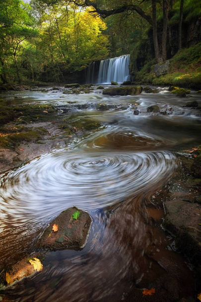 Водопады Южного Уэльса имени Дудли Учафа
 - Фото, изображение