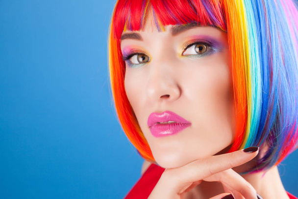 woman wearing colorful wig - Valokuva, kuva