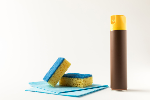 cleaning product and sponges - Фото, зображення