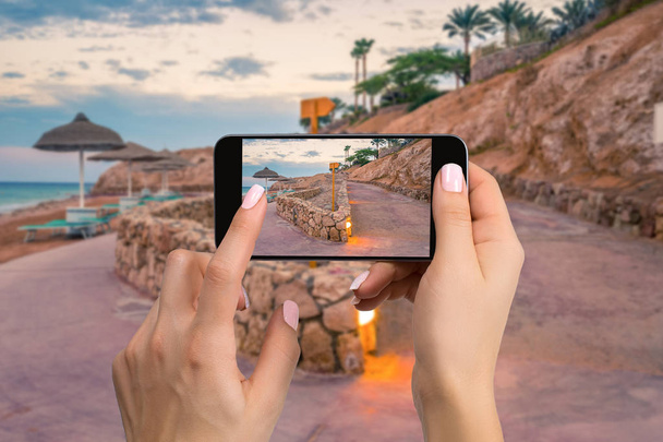 Fotografía del teléfono móvil de una playa amplia vista horizontal
 - Foto, Imagen