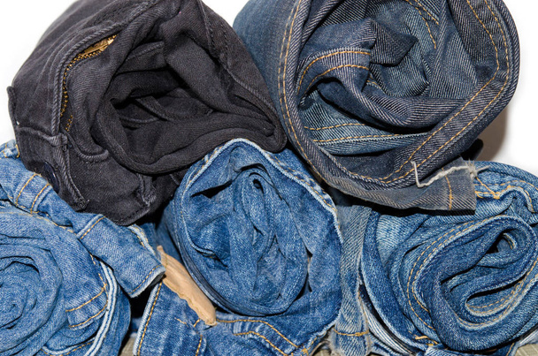 jeans pila de rol
  - Foto, imagen