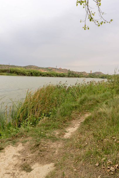 De rivier de Ebro - Foto, afbeelding