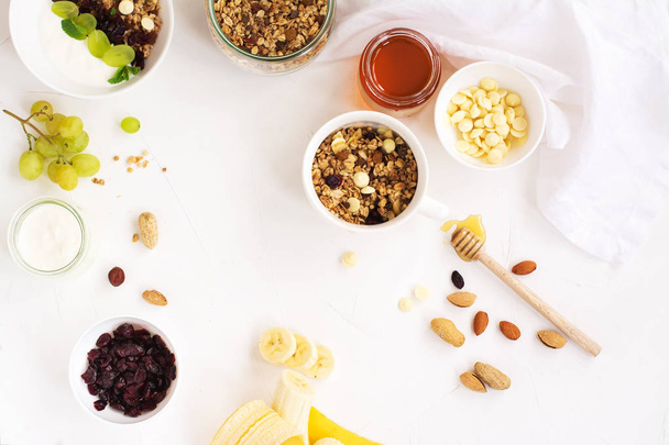 Homemade granola with fruits - Фото, изображение