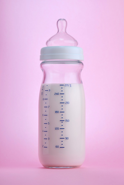 butelki z mlekiem - Zdjęcie, obraz
