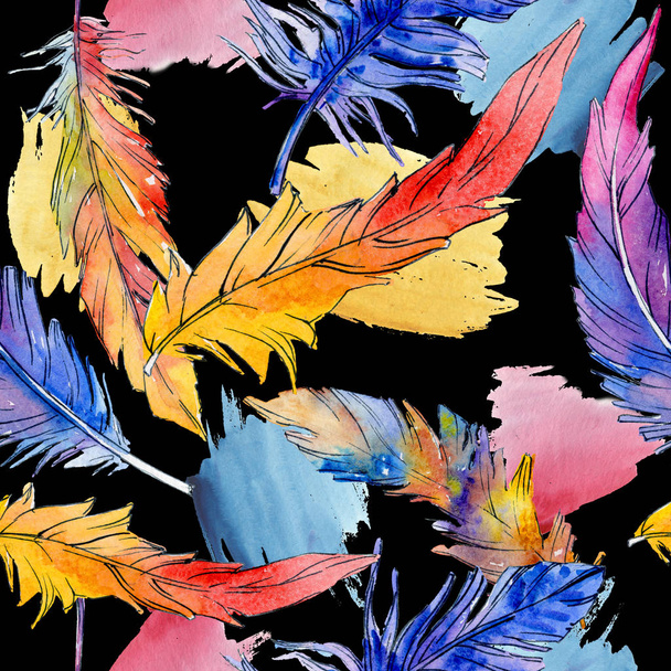 Watercolor bird feather pattern from wing. - Photo, Image