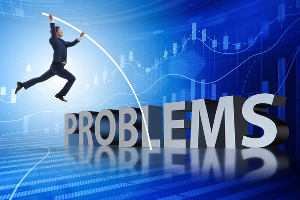 Бизнесмен перепрыгивает через проблемы в бизнес-концепции
 - Фото, изображение