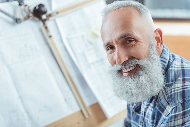 Delightful old bearded man is expressing gladness - Foto, Imagem