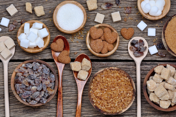 Différents types de sucre sur la table
 - Photo, image