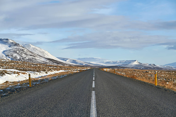 Country roadway in Iceland - Valokuva, kuva