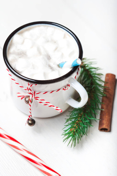 Hot chocolate mug with marshmallow - Foto, Imagem