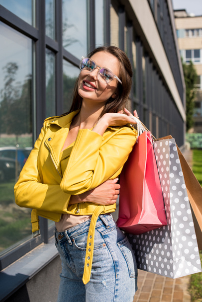 girl with shopping bags - Фото, изображение