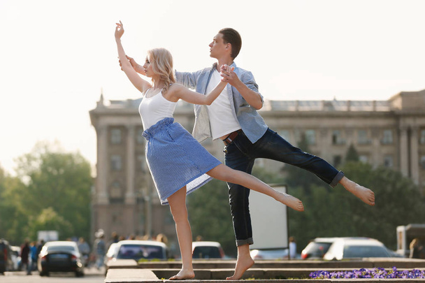 Passionate couple dancing  - Foto, imagen