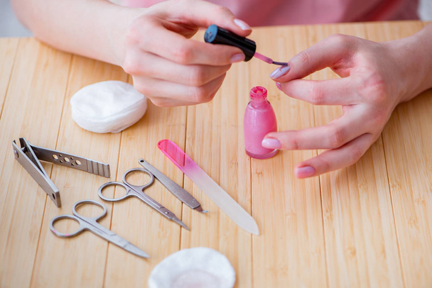 Kosmetické výrobky nástroje pro péči o nehty pedikúra detailní up - Fotografie, Obrázek