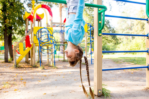 Kids on playground - Fotó, kép