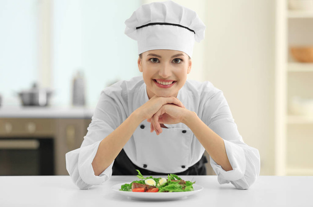 Young female chef  - Zdjęcie, obraz